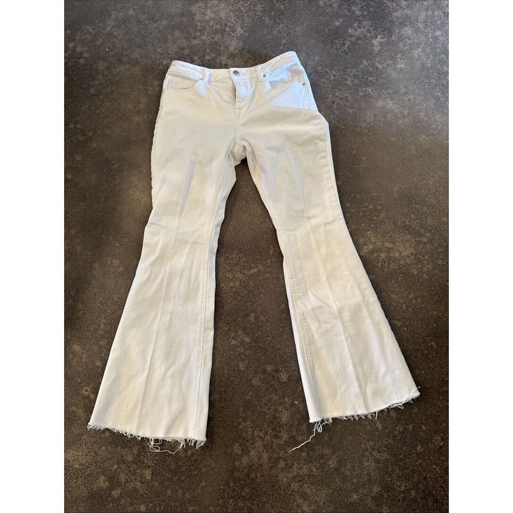 Antonio Melani Sz30 White Boot Cut Ragged Hem Jeans